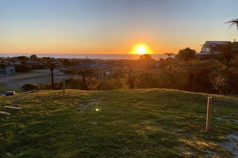 Photo of property in 9d Power Road, Karoro, Greymouth, 7805