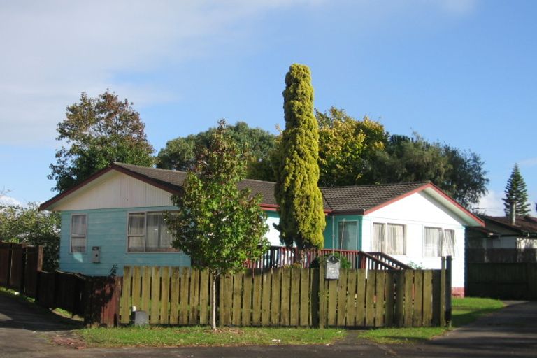 Photo of property in 14 Starling Place, Ranui, Auckland, 0612