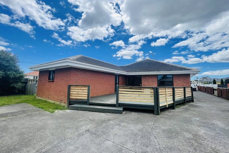 Photo of property in 10 Bledisloe Street, Papatoetoe, Auckland, 2104