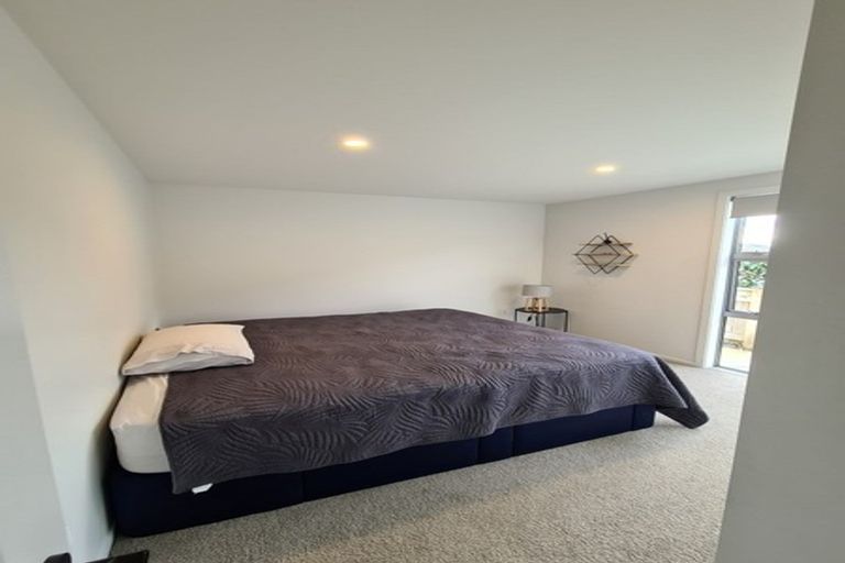 Photo of property in 1 Harry Way, Upper Vogeltown, New Plymouth, 4310