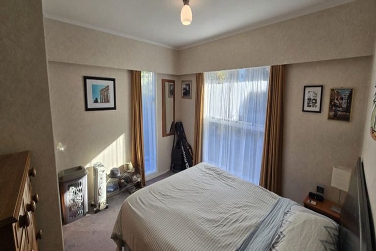 Photo of property in 10a Kayeleen Place, Cockle Bay, Auckland, 2014