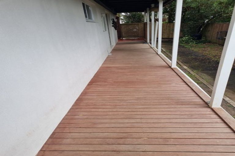 Photo of property in 2/58 Cliff Road, Torbay, Auckland, 0630