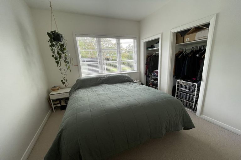 Photo of property in 42 Alice Street, Riverhead, 0820