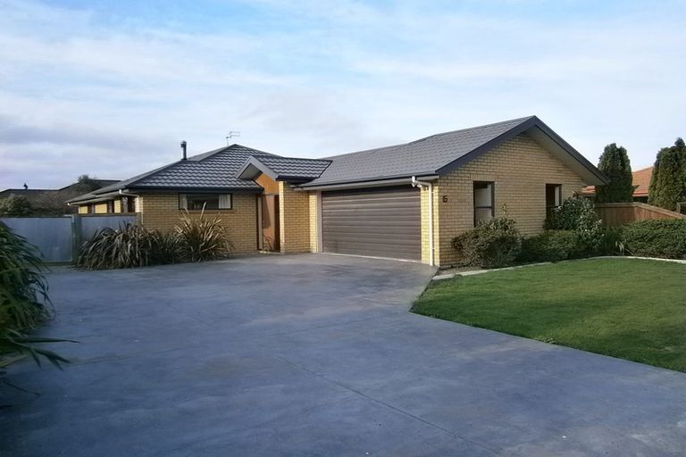 Photo of property in 15 School Lane, Kirwee, Darfield, 7571
