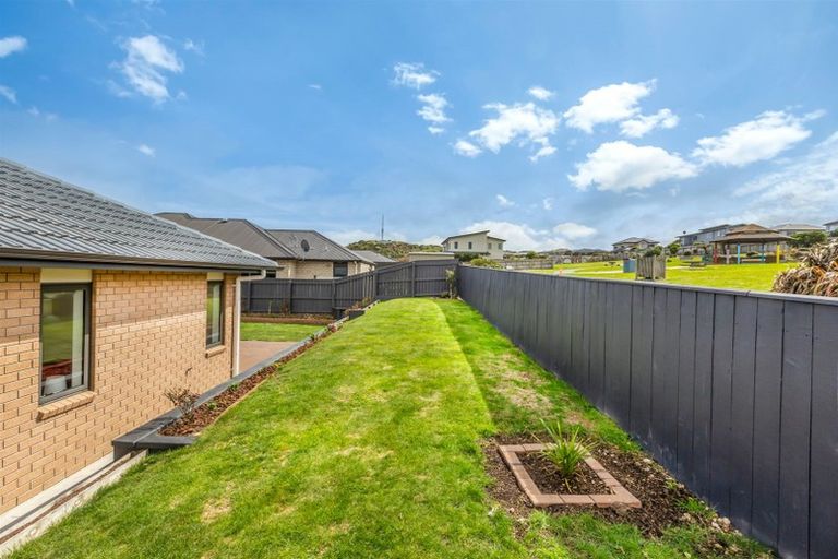 Photo of property in 23 Nelson Avenue, Aotea, Porirua, 5024