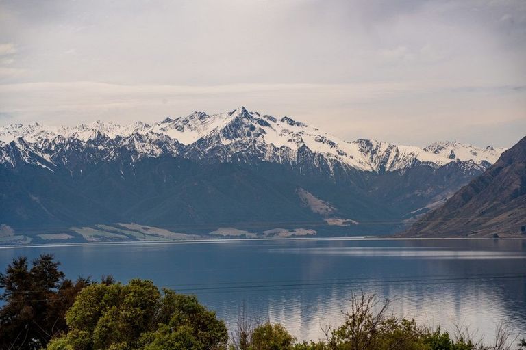 Photo of property in 217 Lakeview Terrace, Lake Hawea, Wanaka, 9382