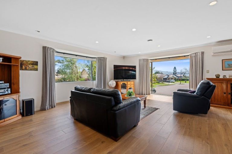 Photo of property in 20 Kahurangi Drive, Lynmore, Rotorua, 3010