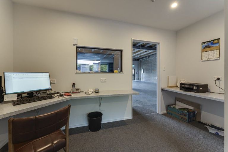 Photo of property in 16 Silverstone Drive, Cromwell, 9384