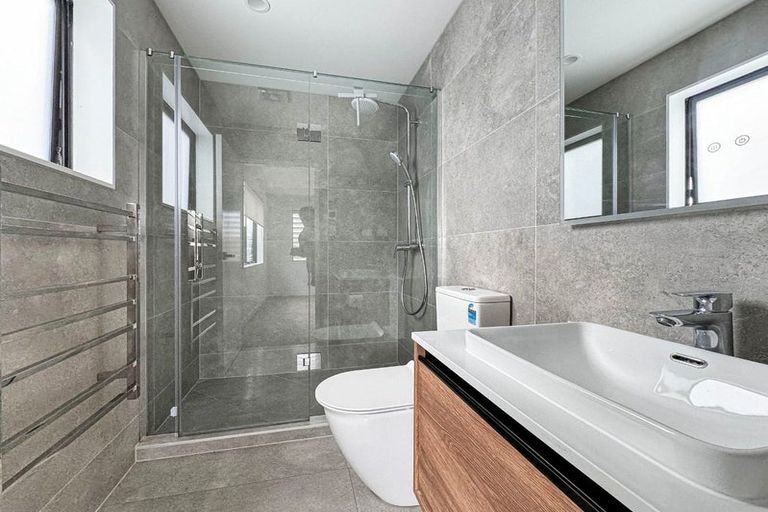 Photo of property in 49b Northboro Road, Belmont, Auckland, 0622