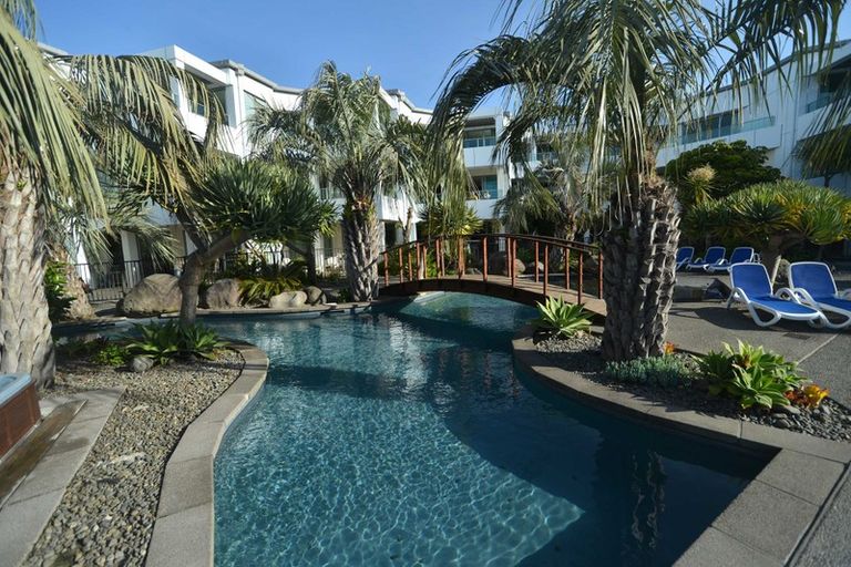 Photo of property in 209/136 Marine Parade, Mount Maunganui, 3116