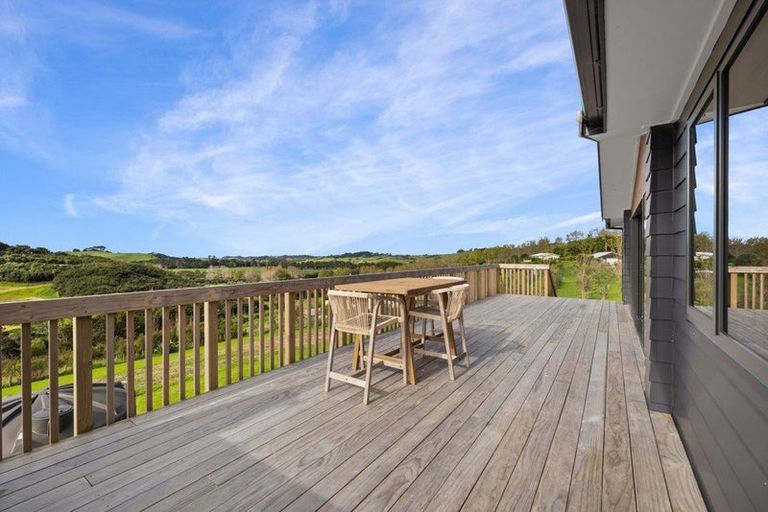 Photo of property in 471 King Road, Mangawhai, 0573