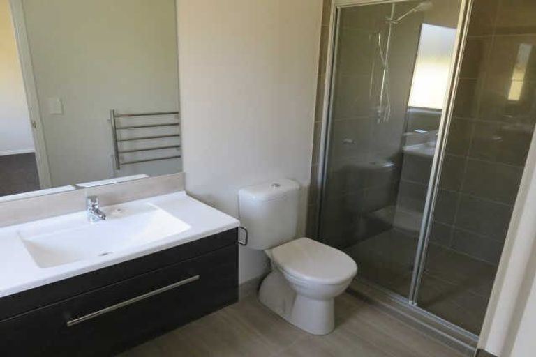 Photo of property in 281 Dixon Road, Fitzroy, Hamilton, 3206