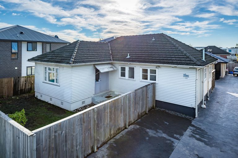 Photo of property in 176 Blenheim Road, Riccarton, Christchurch, 8041