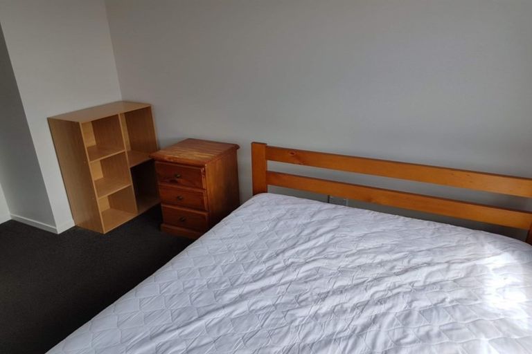 Photo of property in 37 Chiefs Court, Hamilton East, Hamilton, 3216