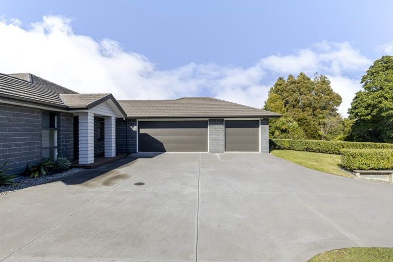 Photo of property in 10 Masters Lane, Waitara, 4320