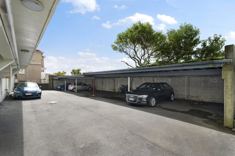 Photo of property in 31/125 Grant Road, Thorndon, Wellington, 6011