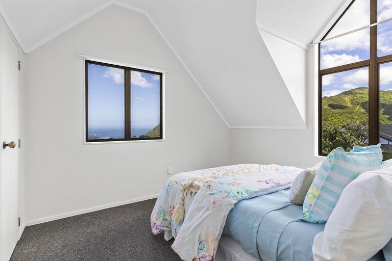 Photo of property in 52 Frobisher Street, Island Bay, Wellington, 6023