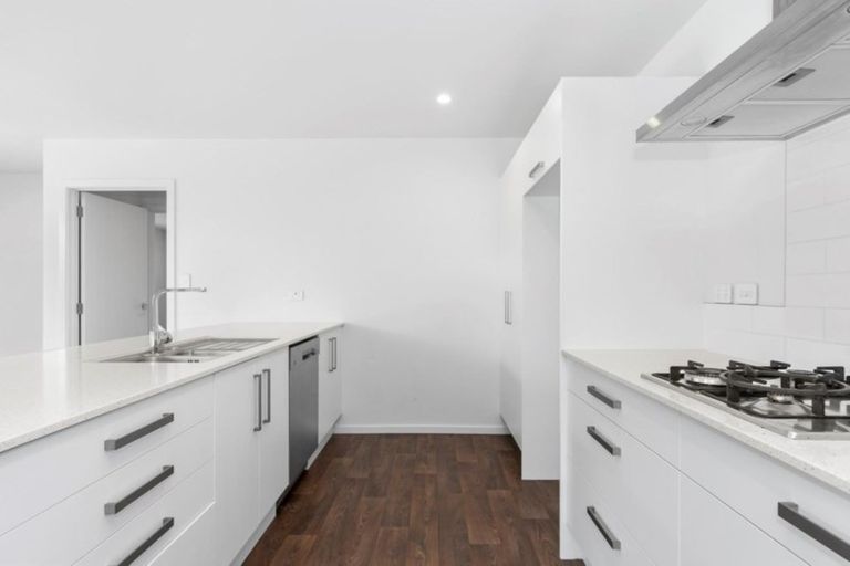 Photo of property in 43 Awataha Crescent, Pyes Pa, Tauranga, 3110