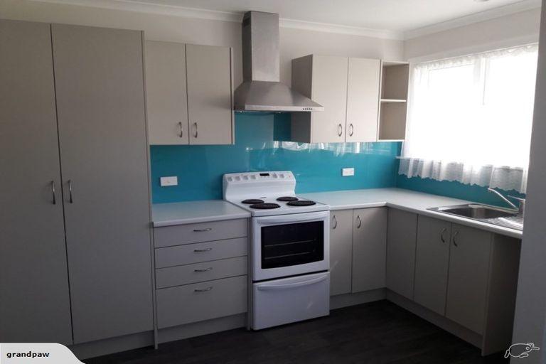 Photo of property in 1297 High Street, Taita, Lower Hutt, 5011