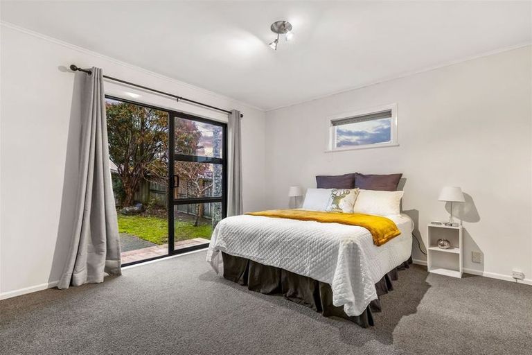 Photo of property in 218 Sturges Road, Henderson, Auckland, 0612