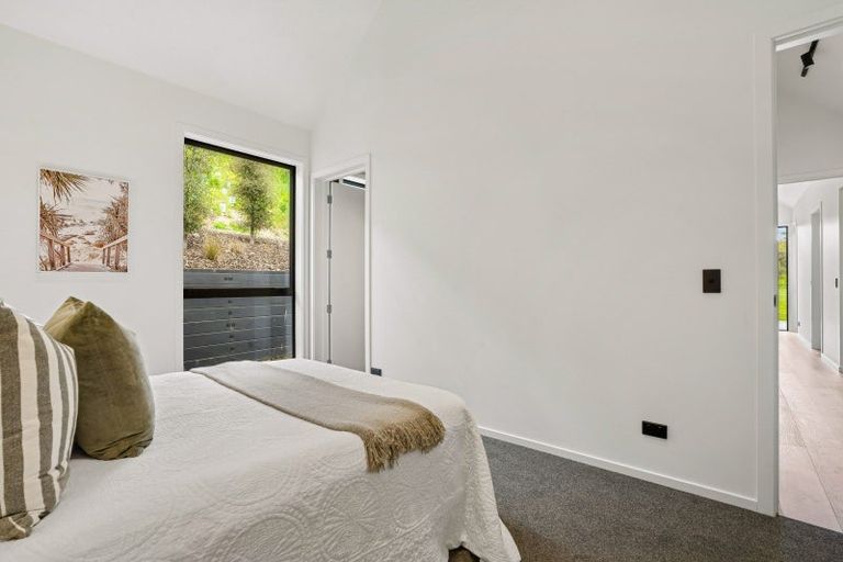 Photo of property in 7 Mckenzies Shute, Jacks Point, Queenstown, 9371