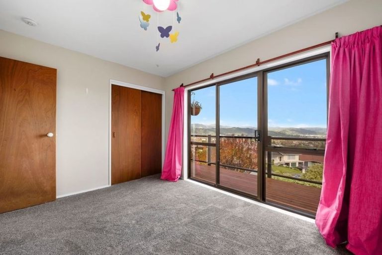 Photo of property in 19 Alleyne Court, Brown Owl, Upper Hutt, 5018