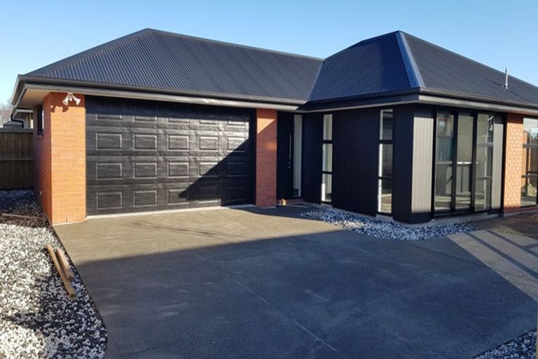 Photo of property in 65 Willryan Avenue, New Brighton, Christchurch, 8083