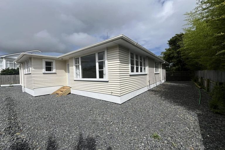 Photo of property in 11a Thynne Street, Foxton, 4814