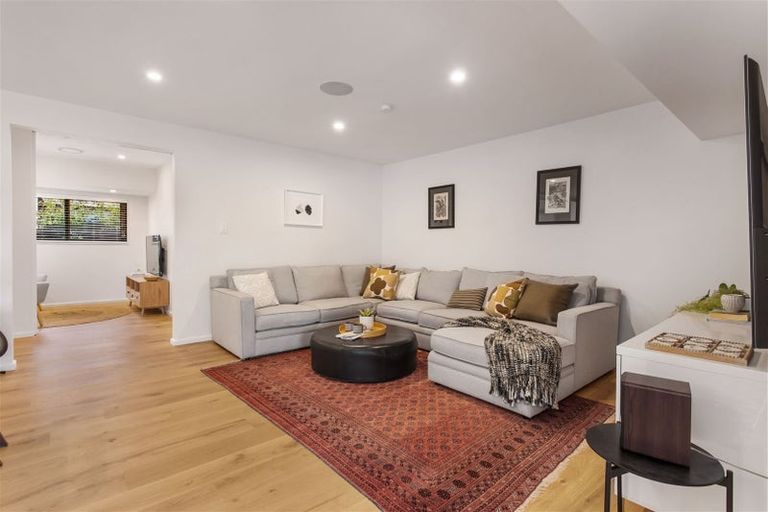 Photo of property in 20 Wairarapa Terrace, Merivale, Christchurch, 8014