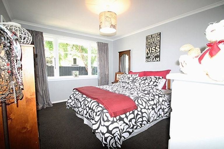 Photo of property in 25 Heath Street, Burnside, Christchurch, 8053