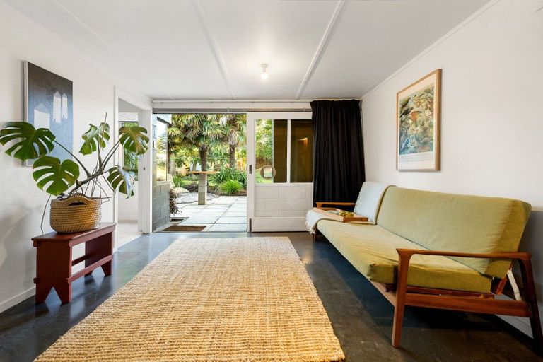 Photo of property in 87 Clarkin Road, Fairfield, Hamilton, 3214