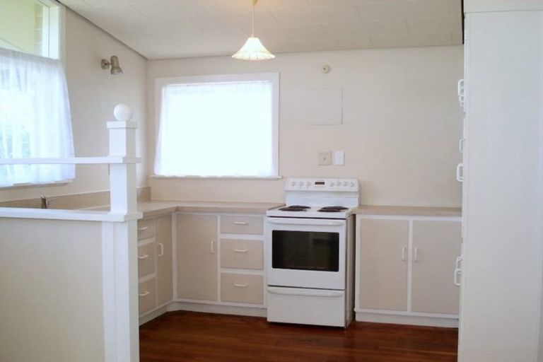 Photo of property in 5 Hulme Place, Greenmeadows, Napier, 4112