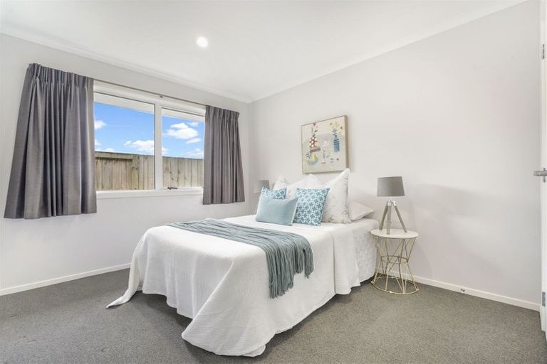 Photo of property in 17 Teatree Close, Huntington, Hamilton, 3210