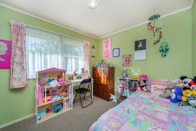 Photo of property in 19 Ashurst Avenue, Pukete, Hamilton, 3200