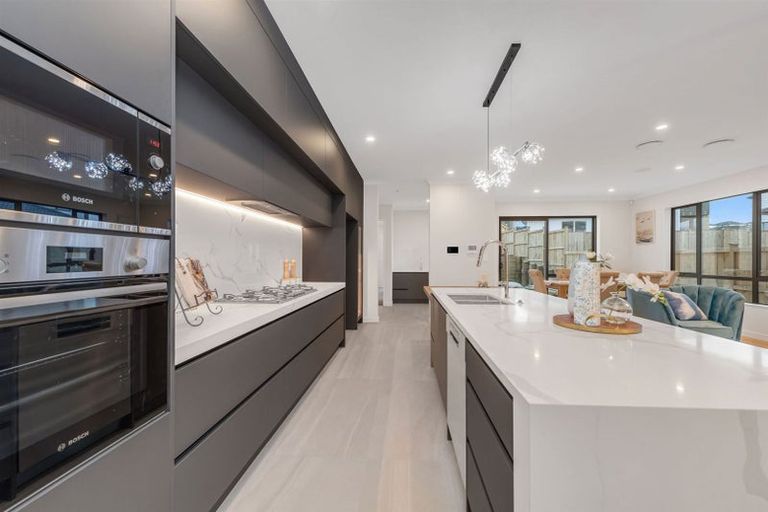 Photo of property in 27 Koromeke Street, Flat Bush, Auckland, 2019