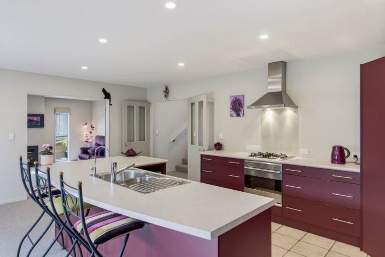 Photo of property in 16 Rifleman Lane, Paraparaumu Beach, Paraparaumu, 5032