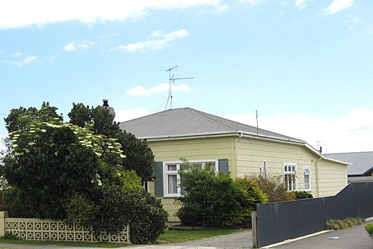 Photo of property in 16 Leitrim Street, Redwoodtown, Blenheim, 7201