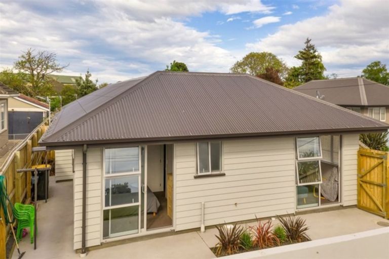 Photo of property in 1/20 Shortland Street, Wainoni, Christchurch, 8061