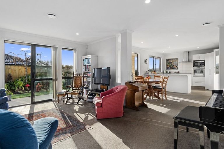 Photo of property in 24 Annandale Drive, Pyes Pa, Tauranga, 3112