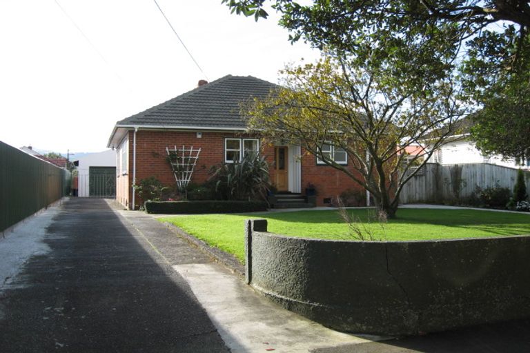 Photo of property in 8 Galway Street, Waterloo, Lower Hutt, 5011