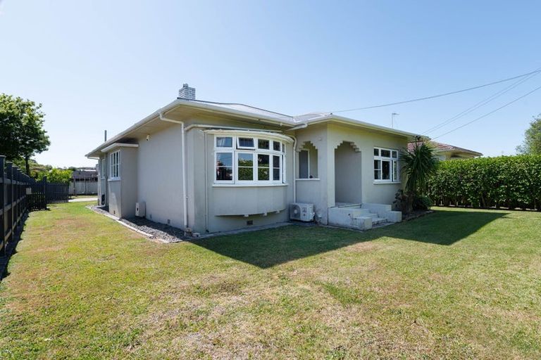 Photo of property in 33 Mission Street, Waterloo, Lower Hutt, 5011