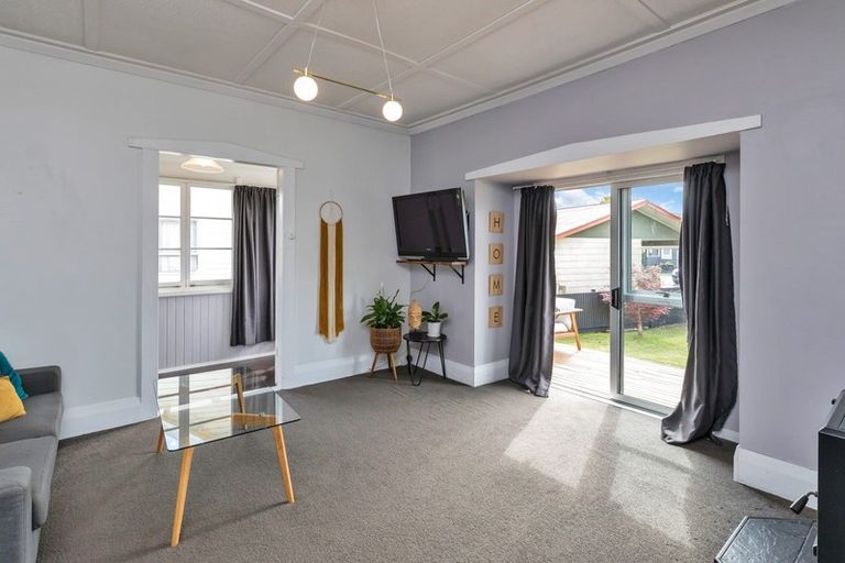 Photo of property in 5 Rose Place, Te Kamo, Whangarei, 0112