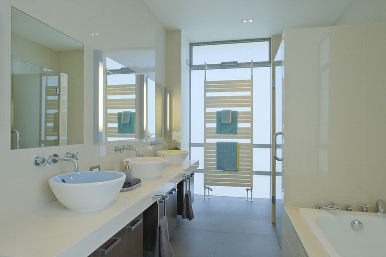 Photo of property in 3 Main Road, Fairfield, Dunedin, 9018