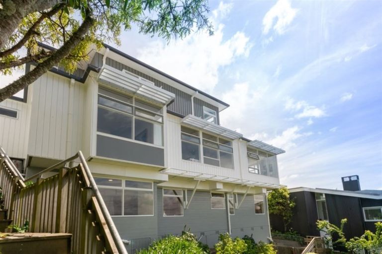 Photo of property in 27 Salamanca Road, Kelburn, Wellington, 6012