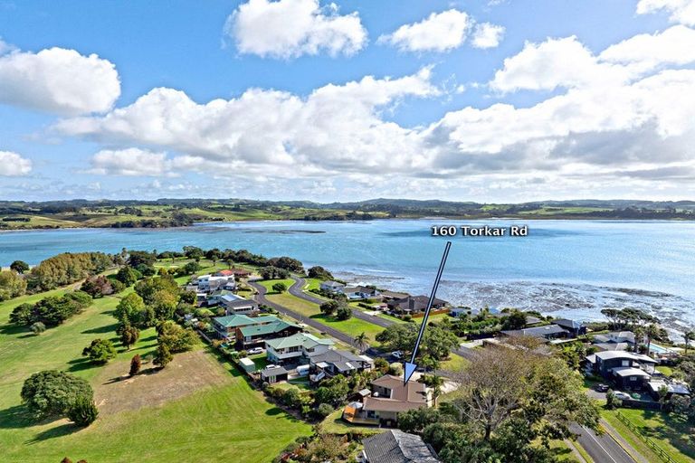 Photo of property in 160 Torkar Road, Clarks Beach, 2122