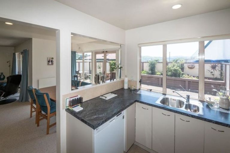 Photo of property in 105a Helston Road, Paparangi, Wellington, 6037