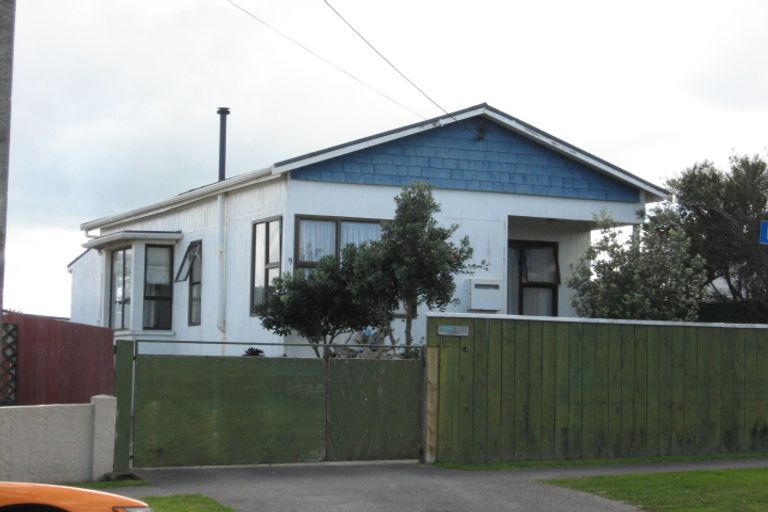 Photo of property in 9 Manuka Street, Castlecliff, Whanganui, 4501