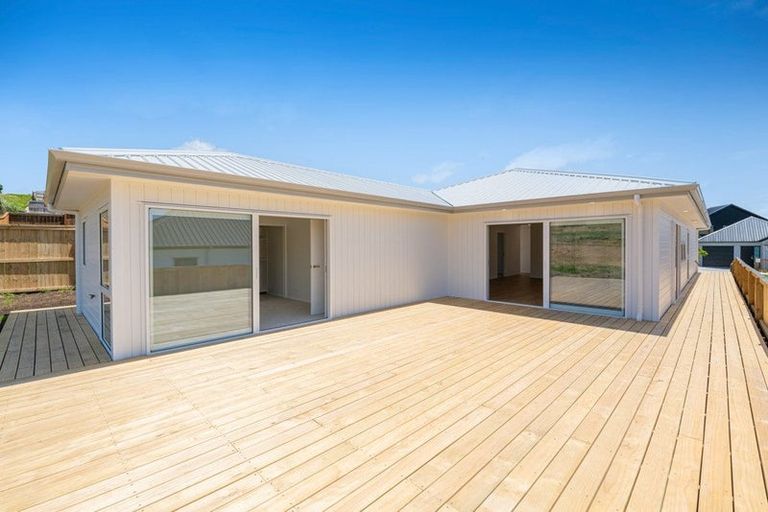 Photo of property in 49 Ta Moko Drive, Gulf Harbour, 0930