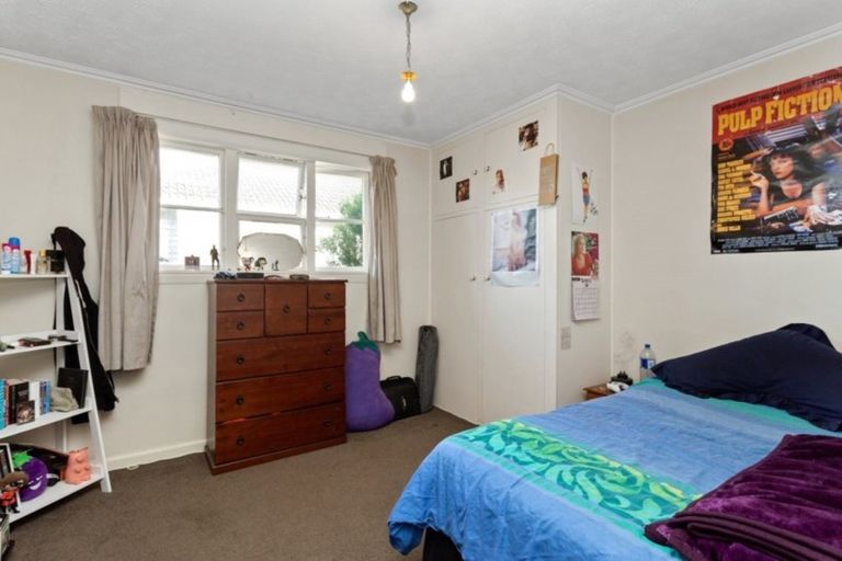 Photo of property in 54 Northcote Road, Northcote, Christchurch, 8052