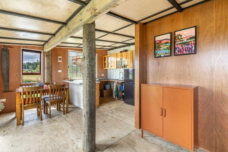 Photo of property in 17 York Street, Ohai, 9635